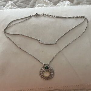 Elegant Silver Pendant Necklace